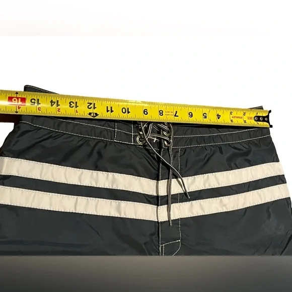 Birdwell Black and White Board Shorts - Picture 2 of 8